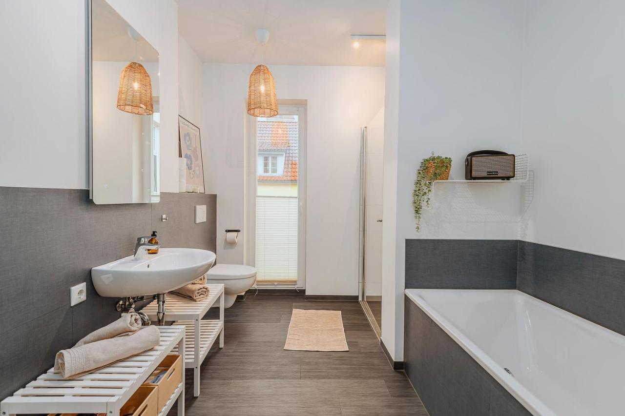 רוסטוק Altstadtbude 27 - Modernes Apartment In Historischer Altstadt מראה חיצוני תמונה